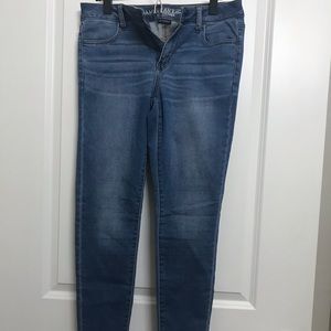AE Jeggings Size 10